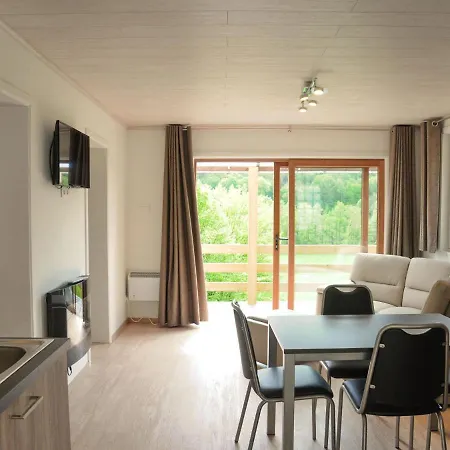Holiday home Snug Holiday In With Garden
